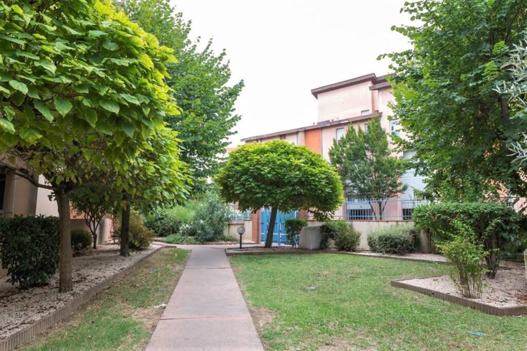 Le Montmorency - Free Parking - Airbus - Netflix Toulouse